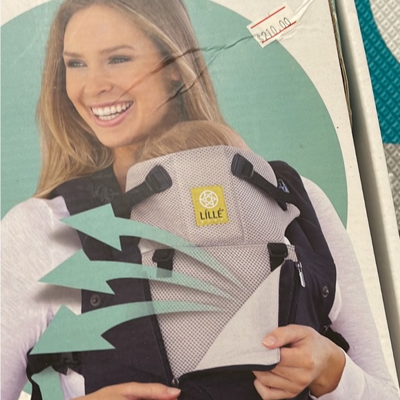 Sold-Lillebaby All-seasons baby carrier with feather print - Picture 2 of 5